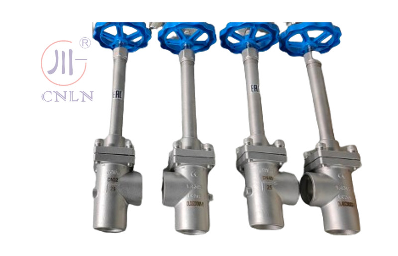 Paslanmaz çelik DN32 PN50 Kriyojenik küre valf açısı tipi LNG/LOX/LN2/LAR için