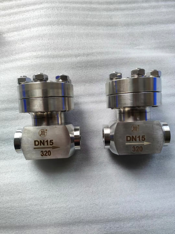 DJ61F-50P Kriyojenik Küresel Vana, 5.0Mpa Maksimum Basınç ve LNG/LOX Tank Uygulamaları için PTFE Conta